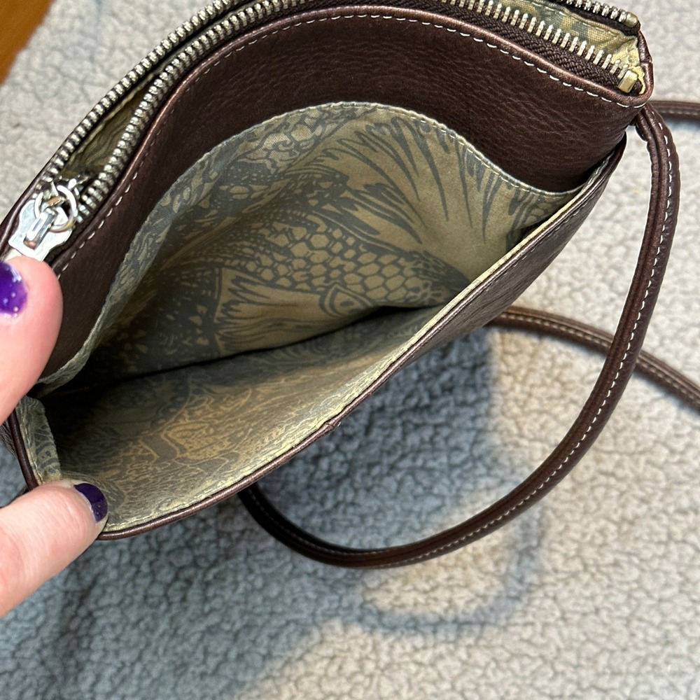 Tignanello Brown Pebbled Leather Crossbody Bag Small Messenger Purse - Picture 4 of 12